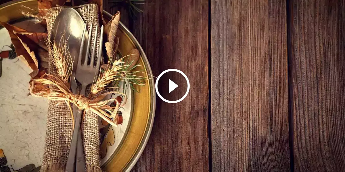 15 Idee per apparecchiare una tavola autunnale trendy e Accogliente