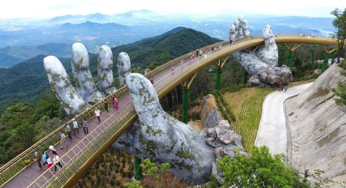 The Most Stunning And Modern Pedestrian Bridges Across The World