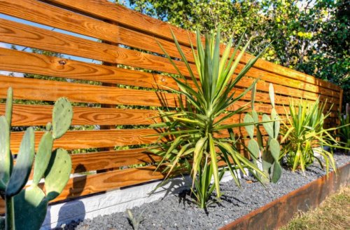 How A Horizontal Wood Fence Can Impact The Landscape And Décor Around It