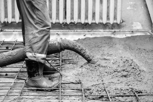 How Much Does It Cost to Pour a Concrete Slab? - Homedit