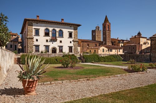 What is Tuscan-Style Architecture?