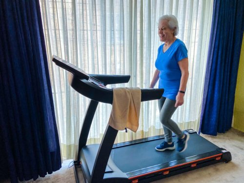 8 Best Treadmill for Seniors in 2021 - Home Fitness About 2023