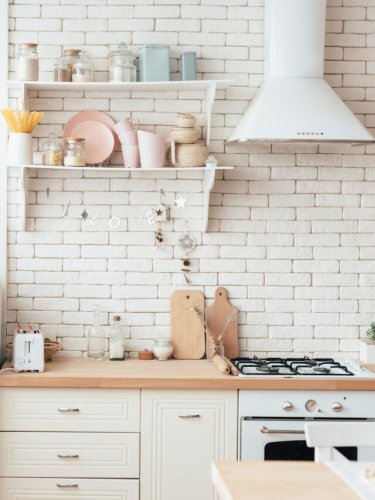 22 Homestead Kitchen Must-Haves for a Self-Reliant Kitchen