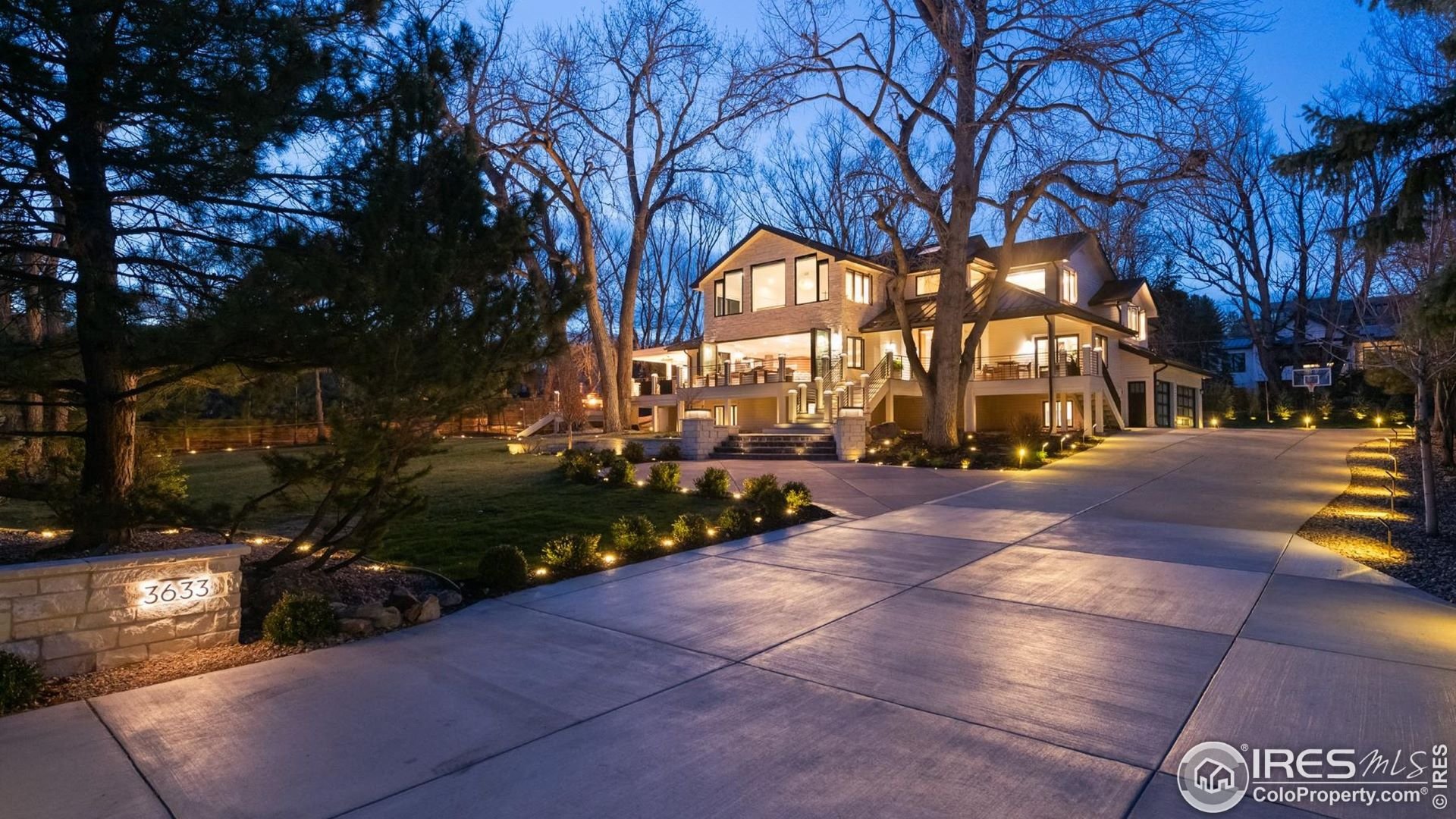 28. Discover This 6,988 Sq. Ft. Modern Home in Boulder, CO with Views of the Flatirons