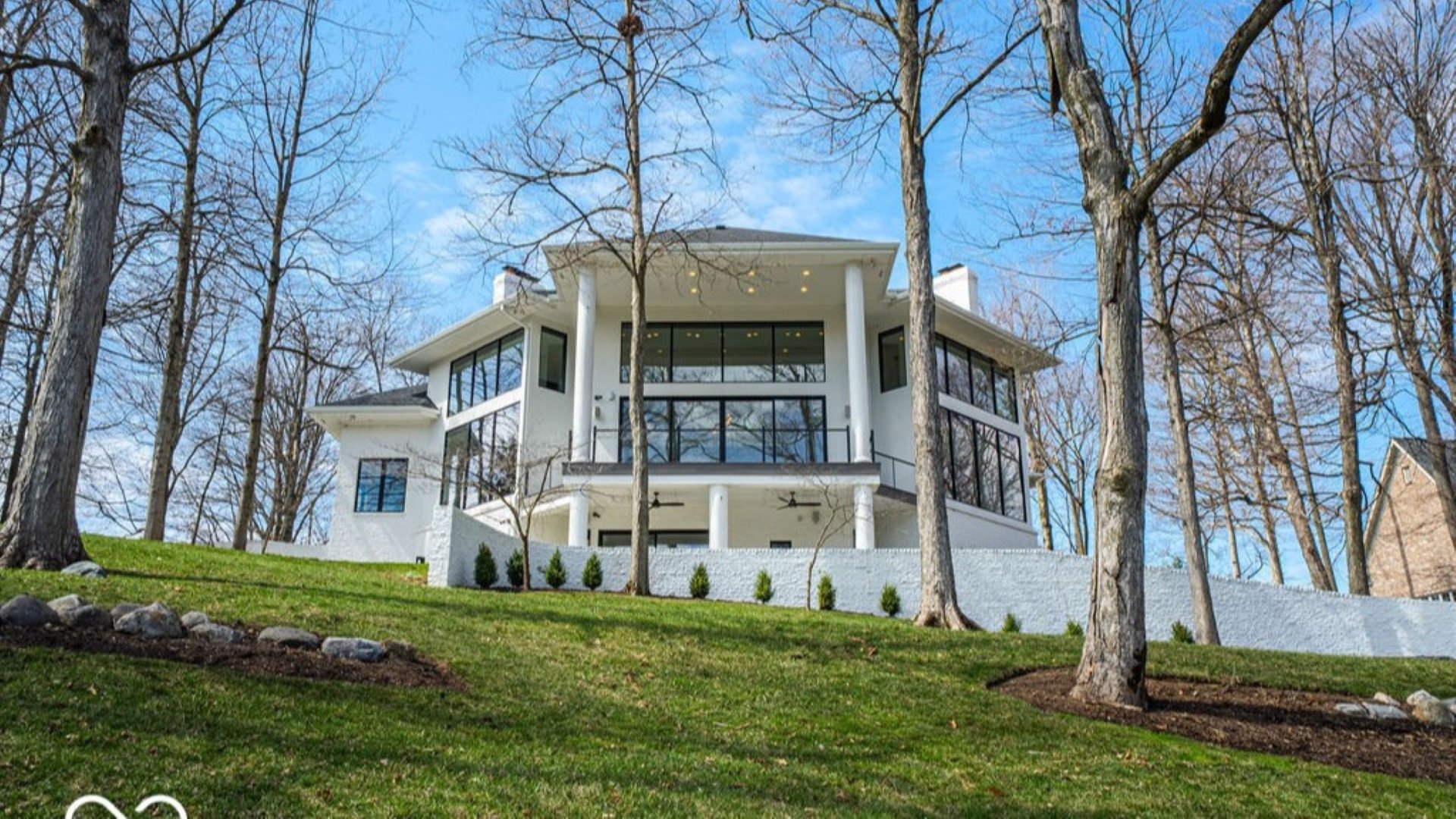 14. Tour This 9,525 Sq. Ft. Luxury Home in Fishers, IN