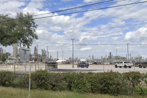 Fatal Industrial Misstep at Deer Park Refinery Results in Multiple Deaths and Legal Action Against PEMEX