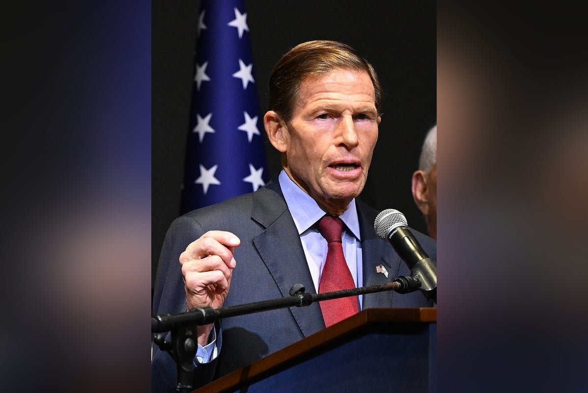 Blumenthal Turns Up Pressure on Binance Over Iran Cash Trail on Capitol Hill