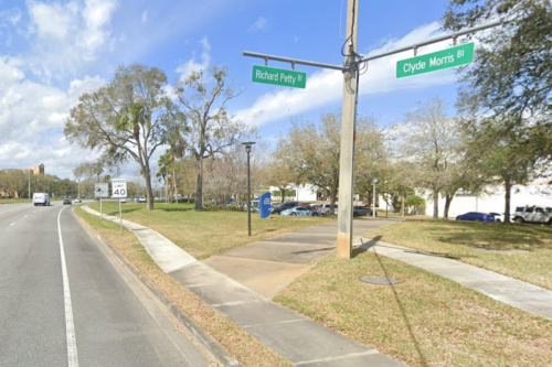 Embry-Riddle Student Injured After Being Struck by Daytona Beach Police Car at Intersection