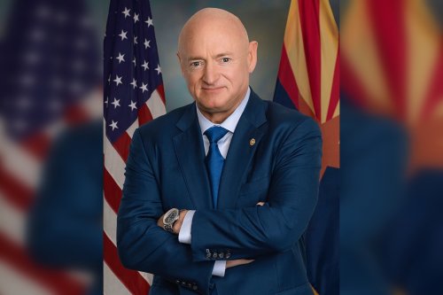 Senator Mark Kelly Applauds New Israel-Hezbollah Ceasefire, Stresses Importance for Middle East Stability