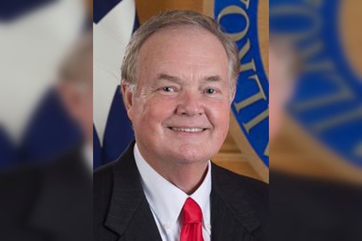 Texas Oil Watchdog Moonlights As Crypto Pitchman