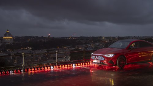 Weltpremiere in Rom: Mercedes-Benz startet mit dem CLA in eine neue Ära - HORIZONT