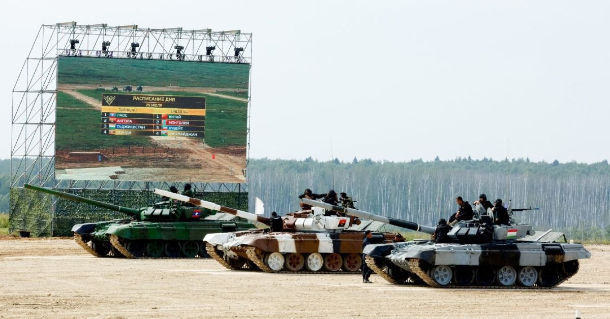 Why Russia’s Tank Biathlon Is The Craziest Motorsport You’ve Never Heard Of