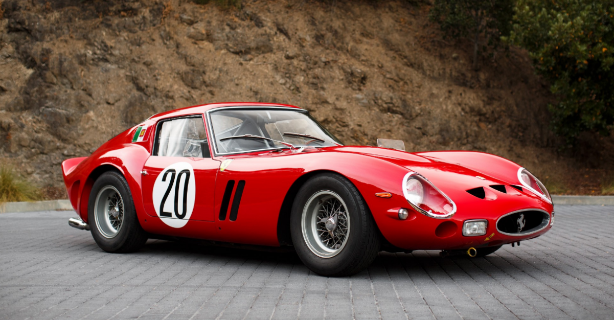 5 Classic Sports Cars We'd Love To Own (5 Classic Muscle Cars That Are A Waste Of Money)