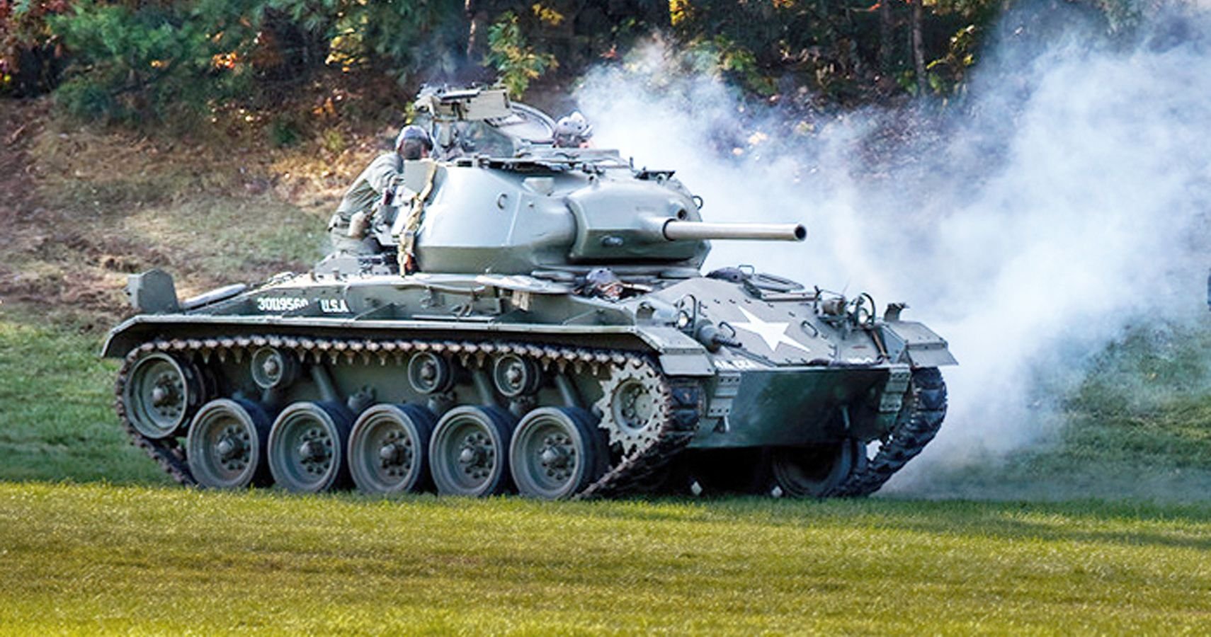 Massachusetts Museum Offers WWII Tank Driving Program