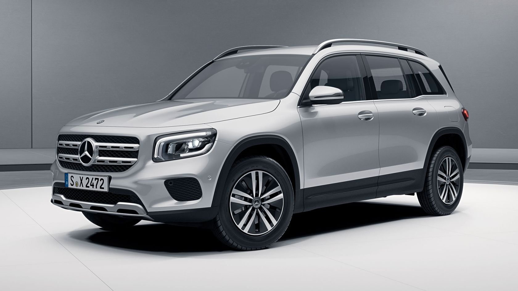 Here's Why The Mercedes-Benz GLB Is The Best Luxury Compact SUV