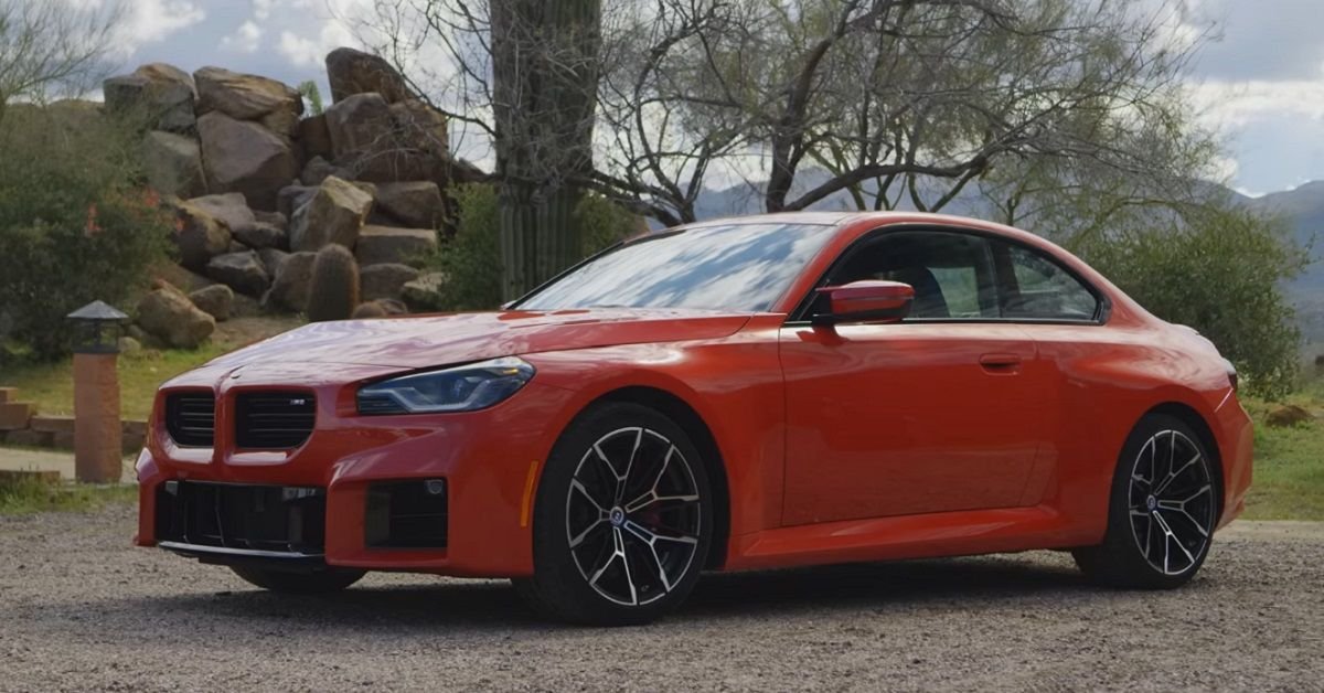 Find Out If The New BMW M2 Can Compete With Modern Sports Cars