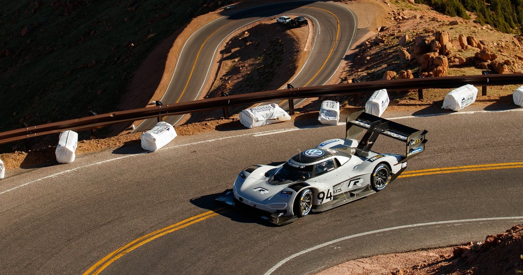 10 Most Dangerous Sports Cars Ever Made Flipboard