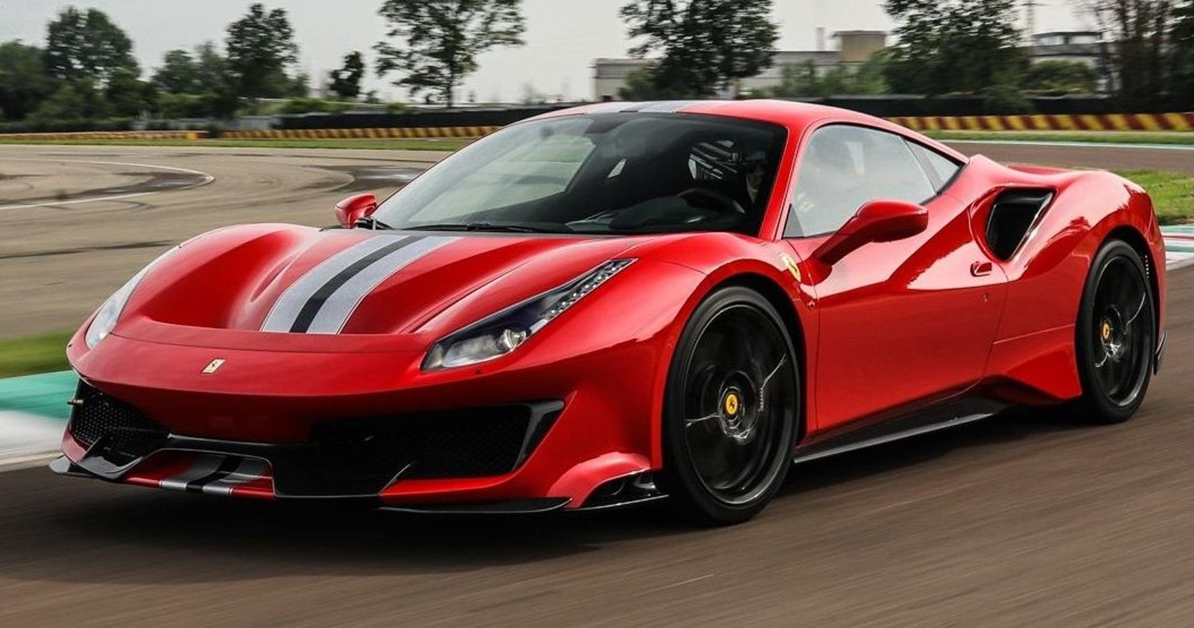 9 Reasons Why People Got Banned From Ever Buying A Ferrari Again
