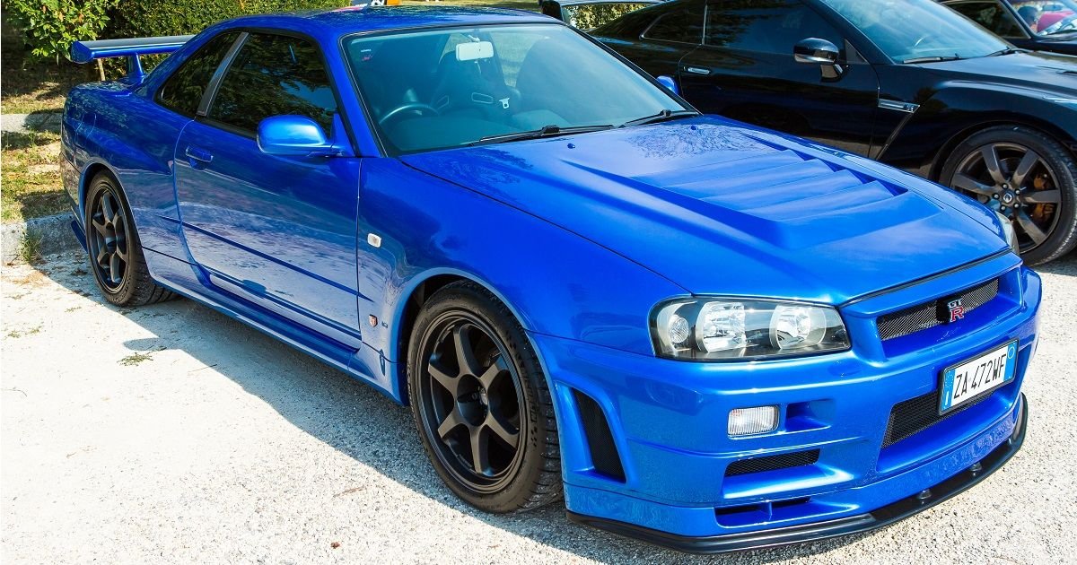 Here's What The 1999 Nissan Skyline GTR R34 Costs Today