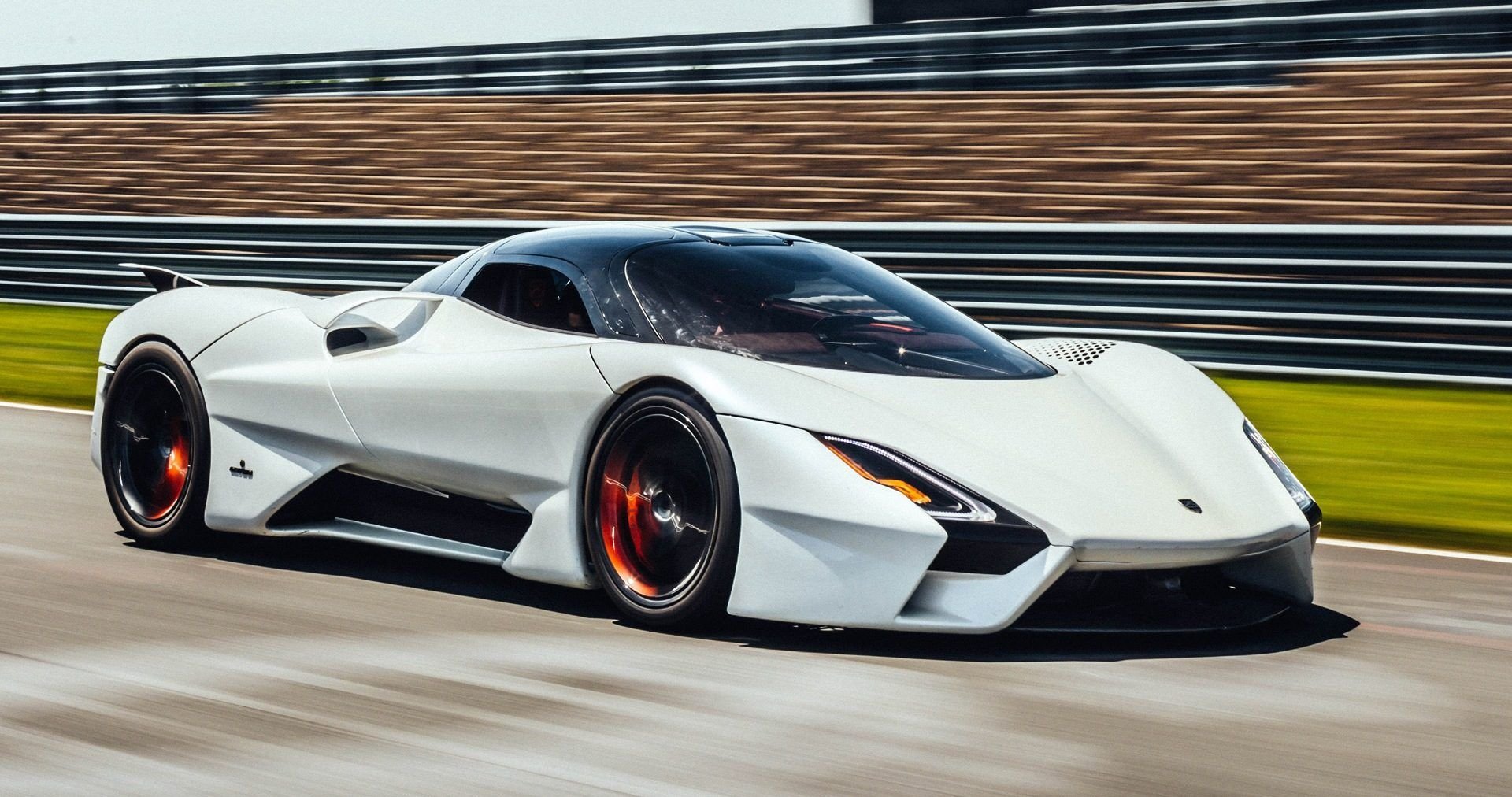 8 Sickest New Sports Cars That Still Offer Manual Transmissions In 2021 ...