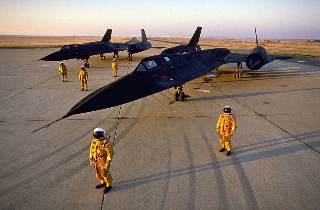 Watch: That Time Jeremy Clarkson Checked Out A Lockheed SR-71 Blackbird