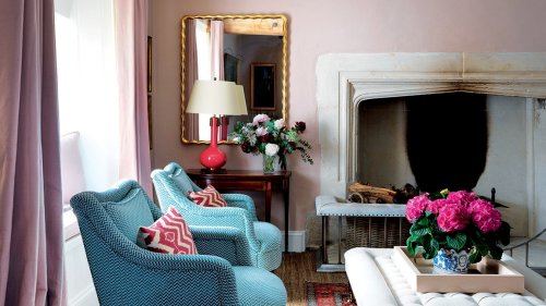 Is there such a thing as a ‘flattering’ paint colour? If so, what is it?
