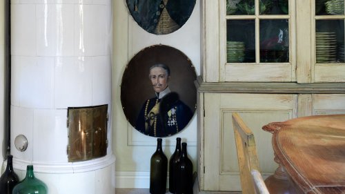 The perfect, pared-back coziness of a 17th century Swedish farmhouse