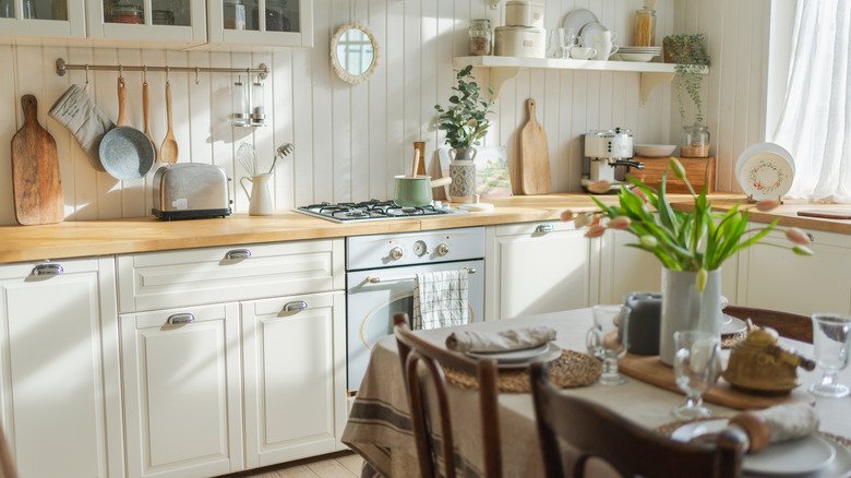 The Short-Lived Kitchen Trend That Won't Be Booming In 2025