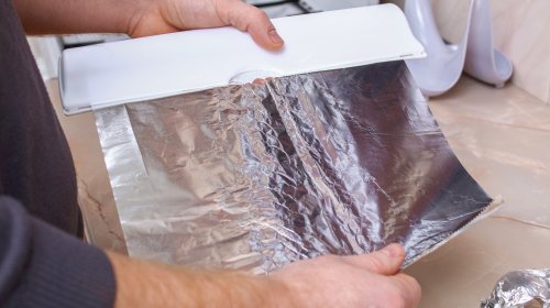 This Aluminum Foil Hack Will Revolutionize The Way You Paint Furniture