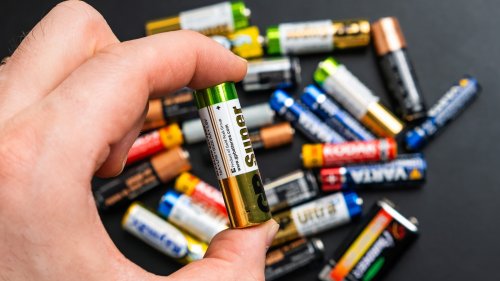 Battery Brands To Steer Clear Of (And The Best Alternatives To Consider)