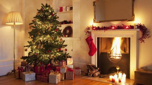 The Big Mistakes You May Be Making With Your Fake Christmas Tree
