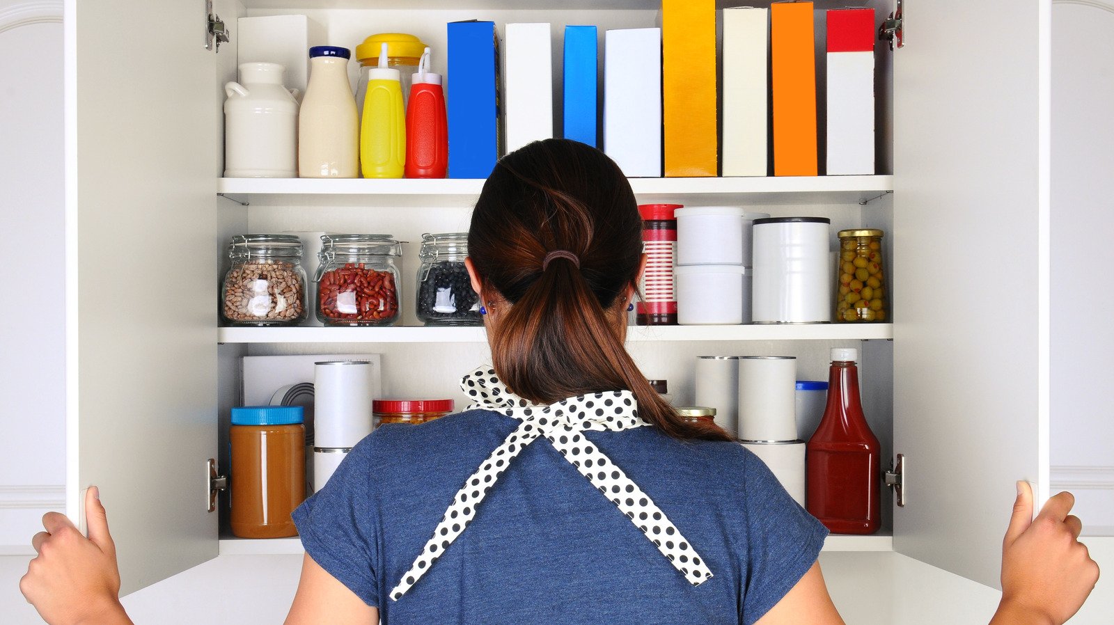 How To Really Clean Your Pantry