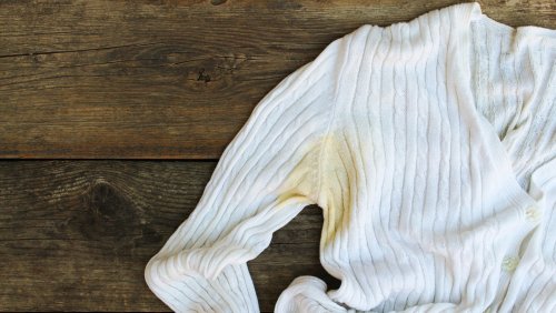 Banish Underarm Stains From Clothing With An Unlikely Kitchen Ingredient