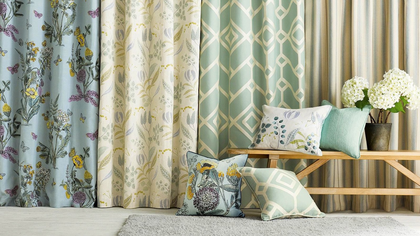 Mistakes You Need To Avoid When Hanging Curtains