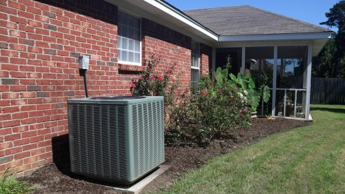 5 Creative Ways To Conceal An Air Conditioning Unit Outside