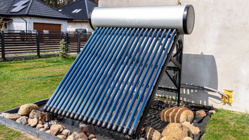 Can You Really DIY An Effective Solar Water Heater With The Help Of Aluminum Foil?