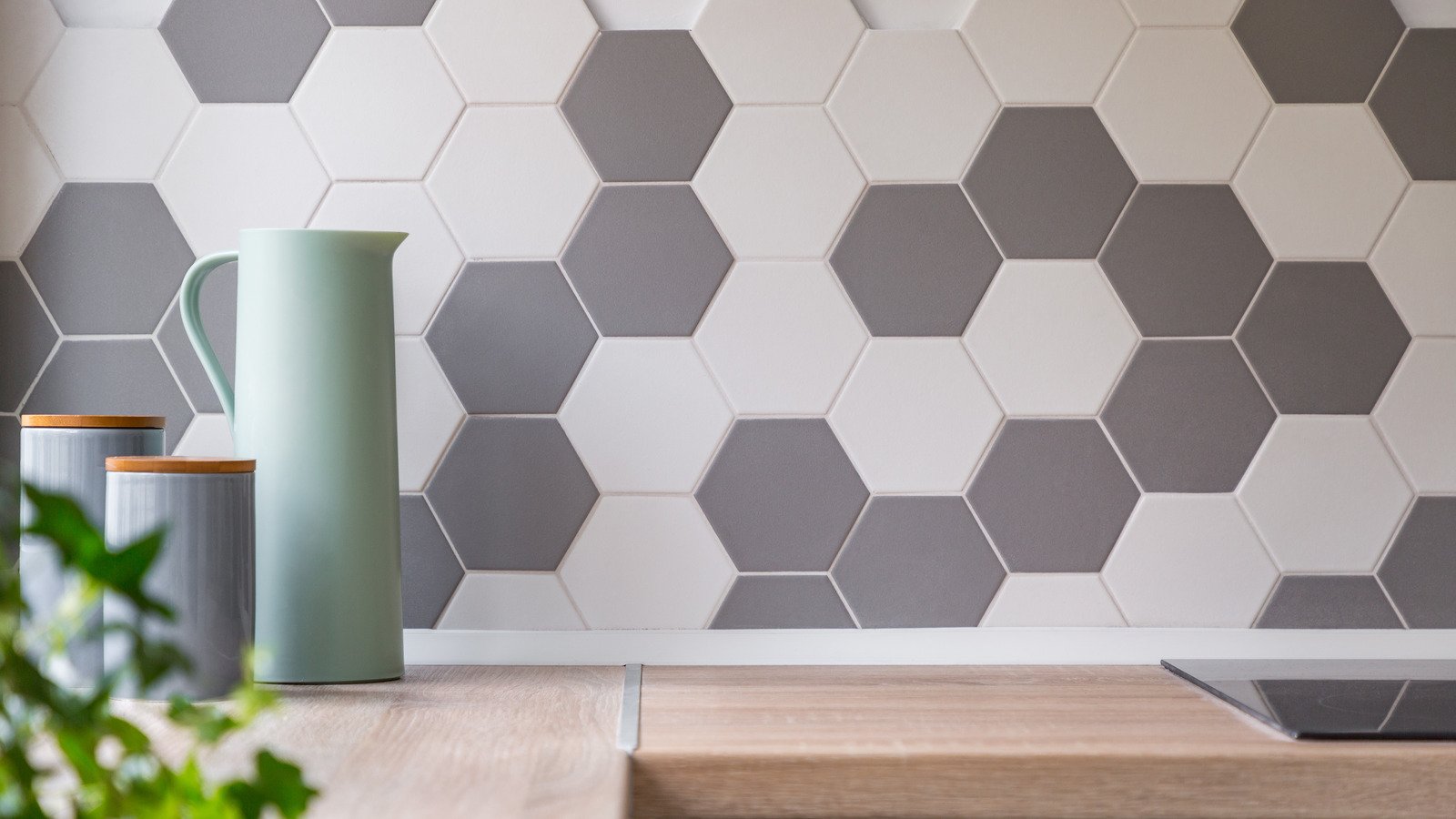 The Big Differences You Should Know Between Porcelain And Ceramic Tiles