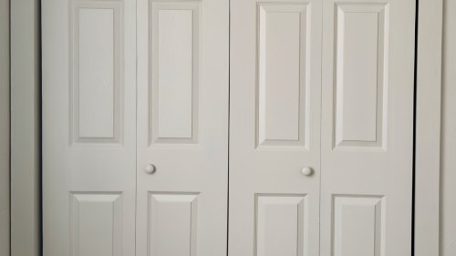 Give Ugly Bifold Closet Doors An Affordable Glow-Up Without Replacing Them