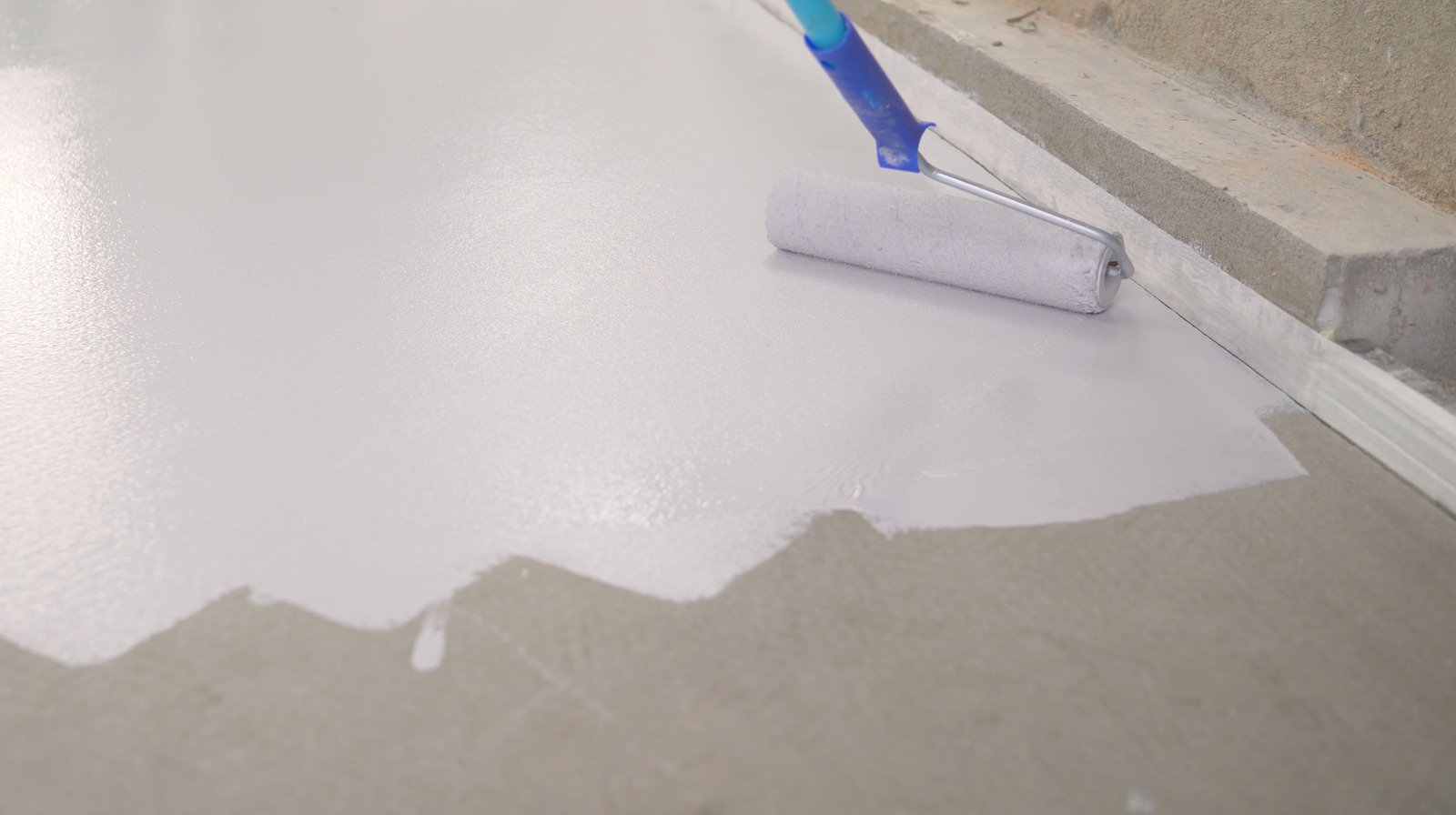 6 Mistakes Everyone Makes When Painting Concrete Floors