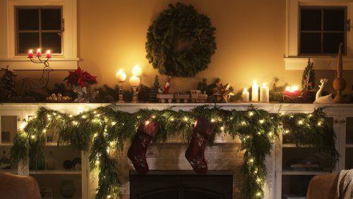 How To Make Your Home Feel The Christmas Magic If You Don't Have A Tree