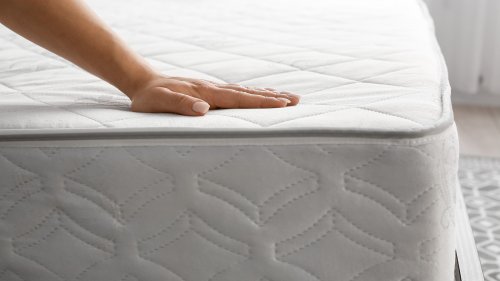 difference between hybrid mattress and memory foam mattress