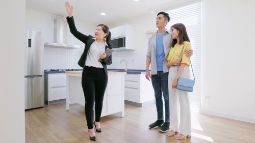 15 Tips For A Successful Final Walk-Through In Real Estate