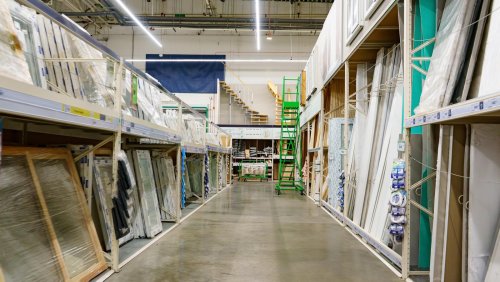 Home Depot Or Lowe's: Which Has Better Deals On Screen Doors?