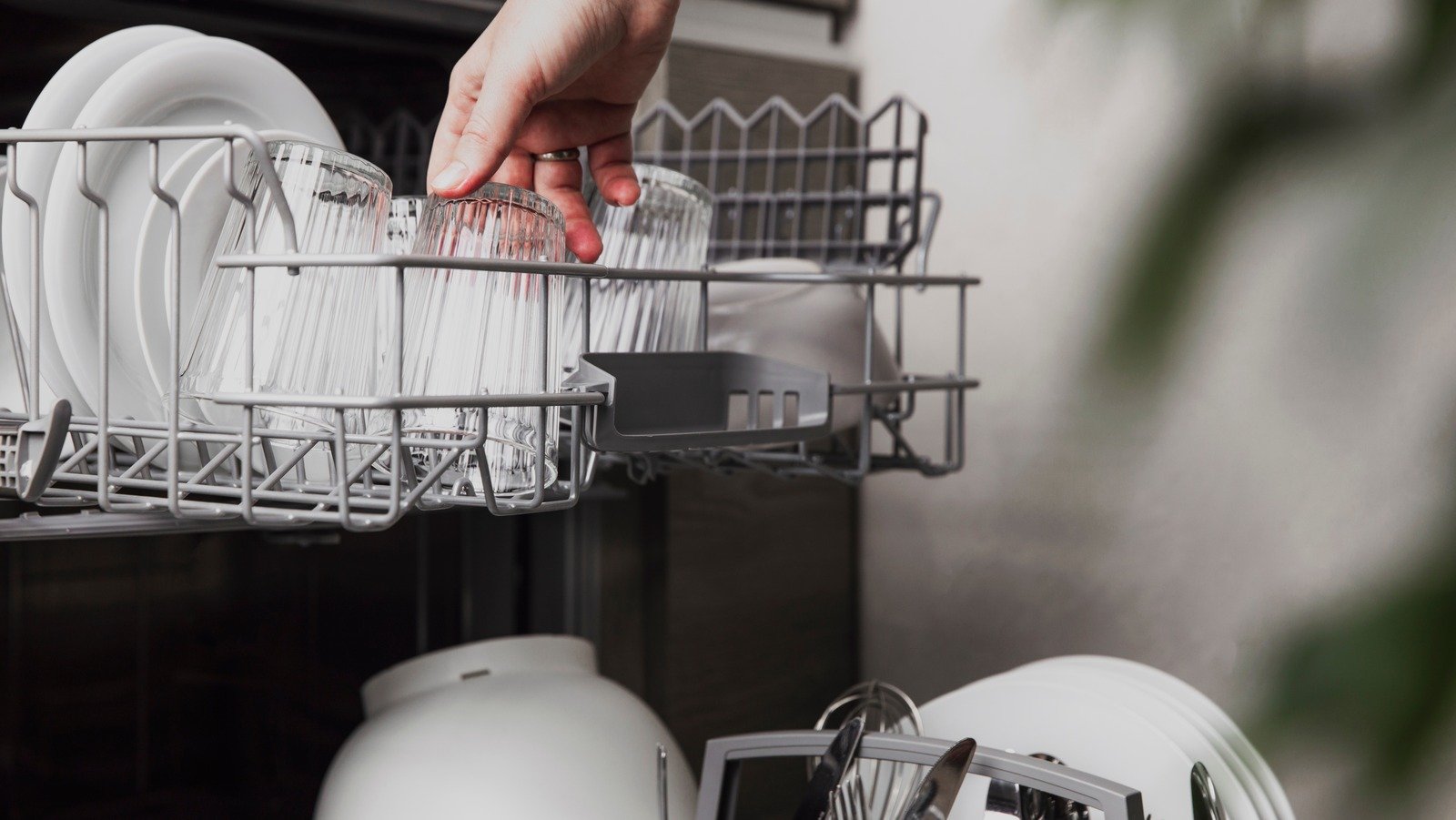 5 Tips For Loading Your Dishwasher So Every Dish Gets Squeaky Clean