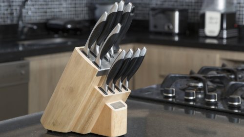 Ditch The Bulky Knife Block And Use This Storage Solution To Save Counter Space - House Digest