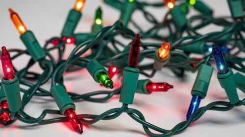 How To Replace Bad Christmas Light Bulbs For Bright Lights All Season Long