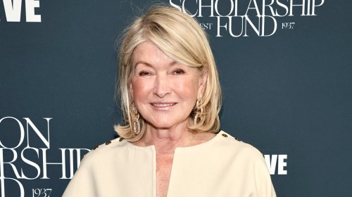 Here's How Martha Stewart Uses Vodka To Eliminate Unwanted Home Odors