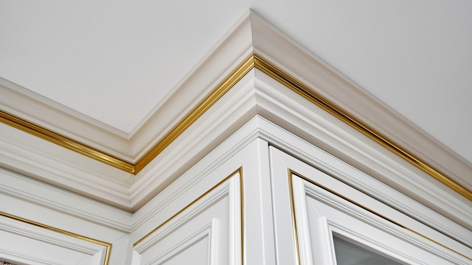 How To Properly Install Crown Molding