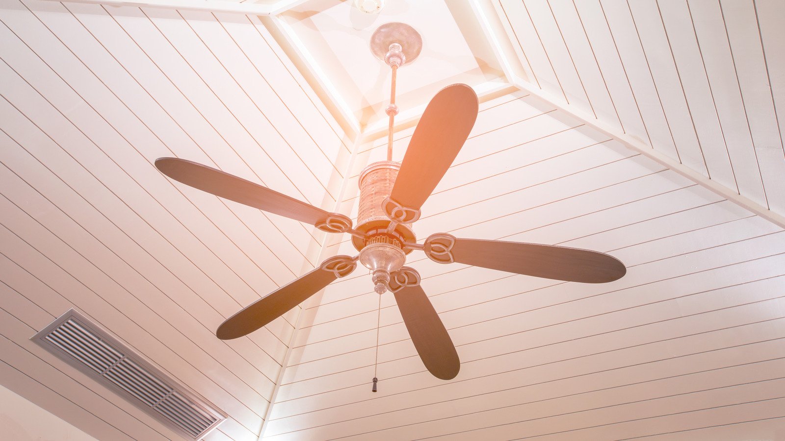 The Ceiling Fan Feature You Never Knew About