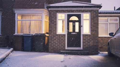 Keep Your Home Warm During Winter With This Thrifty Insulation Alternative